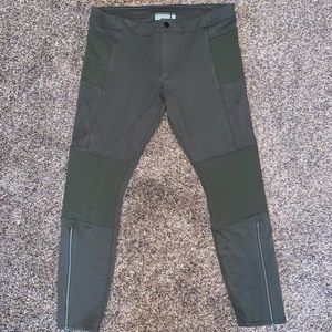 Athleta Dark Green Skinny Pants